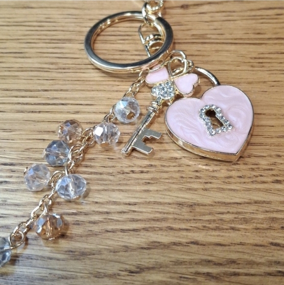 Pink Heart Lock & Key Keychain/Bag Charm - Picture 2 of 4